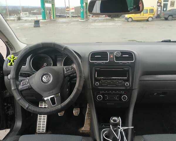 Чорний Фольксваген Гольф, об'ємом двигуна 1.2 л та пробігом 230 тис. км за 6200 $, фото 2 на Automoto.ua