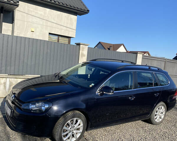 Черный Фольксваген Гольф, объемом двигателя 1.6 л и пробегом 200 тыс. км за 8200 $, фото 1 на Automoto.ua