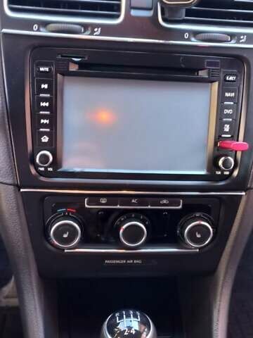 Чорний Фольксваген Гольф, об'ємом двигуна 1.6 л та пробігом 178 тис. км за 8300 $, фото 12 на Automoto.ua