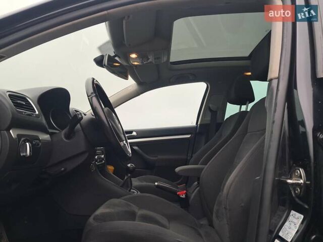 Чорний Фольксваген Гольф, об'ємом двигуна 1.6 л та пробігом 294 тис. км за 7800 $, фото 5 на Automoto.ua