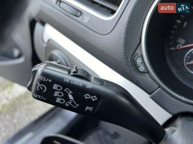 Черный Фольксваген Гольф, объемом двигателя 1.97 л и пробегом 250 тыс. км за 8800 $, фото 15 на Automoto.ua