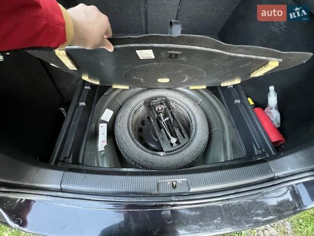 Чорний Фольксваген Гольф, об'ємом двигуна 1.97 л та пробігом 284 тис. км за 8300 $, фото 13 на Automoto.ua