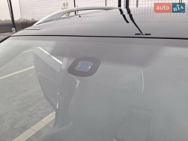 Чорний Фольксваген Гольф, об'ємом двигуна 1.6 л та пробігом 294 тис. км за 7800 $, фото 31 на Automoto.ua