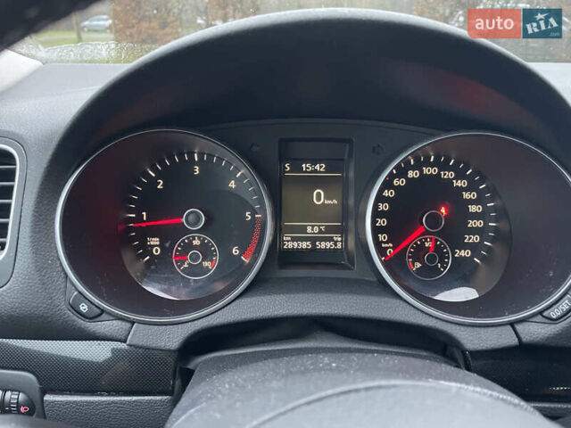 Черный Фольксваген Гольф, объемом двигателя 1.6 л и пробегом 290 тыс. км за 7700 $, фото 105 на Automoto.ua