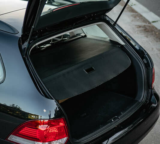 Чорний Фольксваген Гольф, об'ємом двигуна 1.6 л та пробігом 284 тис. км за 7500 $, фото 24 на Automoto.ua