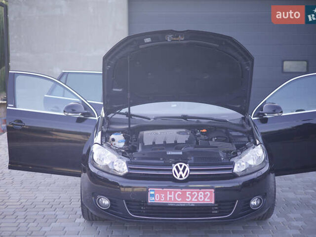Черный Фольксваген Гольф, объемом двигателя 1.6 л и пробегом 310 тыс. км за 10000 $, фото 21 на Automoto.ua