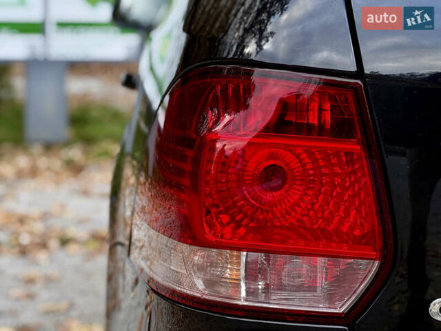 Чорний Фольксваген Гольф, об'ємом двигуна 2 л та пробігом 220 тис. км за 9699 $, фото 25 на Automoto.ua