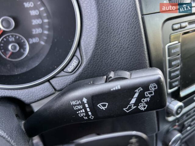 Черный Фольксваген Гольф, объемом двигателя 1.97 л и пробегом 250 тыс. км за 8700 $, фото 14 на Automoto.ua