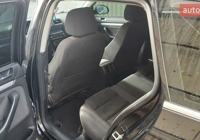 Чорний Фольксваген Гольф, об'ємом двигуна 1.39 л та пробігом 237 тис. км за 7500 $, фото 13 на Automoto.ua