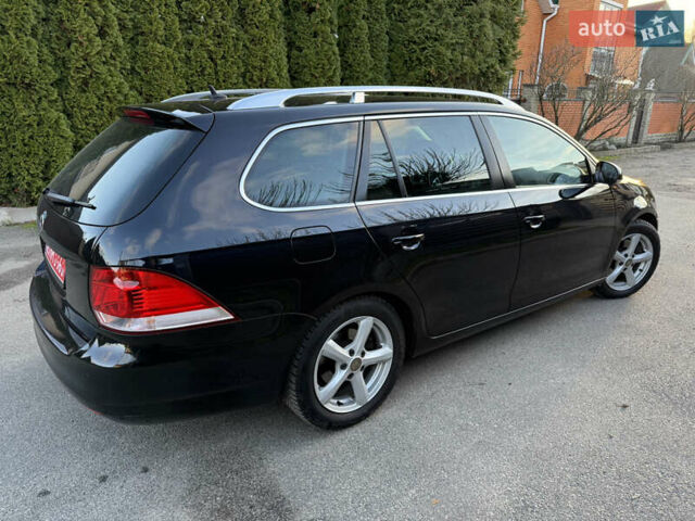 Черный Фольксваген Гольф, объемом двигателя 1.39 л и пробегом 190 тыс. км за 8500 $, фото 4 на Automoto.ua