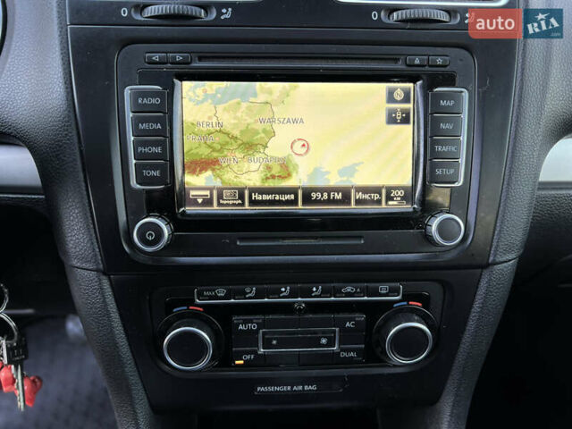 Черный Фольксваген Гольф, объемом двигателя 1.97 л и пробегом 250 тыс. км за 8800 $, фото 19 на Automoto.ua