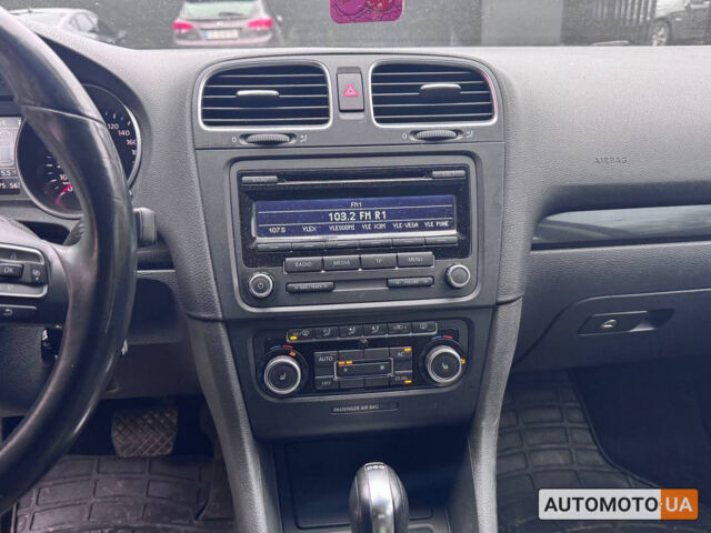 Чорний Фольксваген Гольф, об'ємом двигуна 1.4 л та пробігом 269 тис. км за 8300 $, фото 11 на Automoto.ua