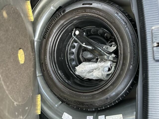 Черный Фольксваген Гольф, объемом двигателя 2 л и пробегом 184 тыс. км за 8700 $, фото 23 на Automoto.ua