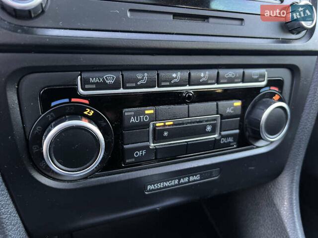 Черный Фольксваген Гольф, объемом двигателя 1.97 л и пробегом 250 тыс. км за 8800 $, фото 17 на Automoto.ua