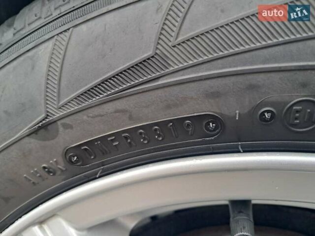 Чорний Фольксваген Гольф, об'ємом двигуна 1.6 л та пробігом 294 тис. км за 7800 $, фото 17 на Automoto.ua