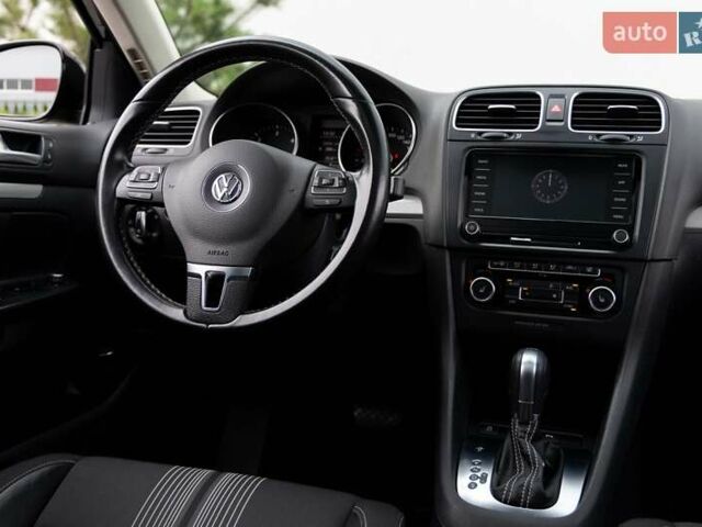 Черный Фольксваген Гольф, объемом двигателя 1.97 л и пробегом 256 тыс. км за 10900 $, фото 18 на Automoto.ua