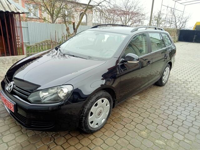 Черный Фольксваген Гольф, объемом двигателя 1.6 л и пробегом 232 тыс. км за 8450 $, фото 7 на Automoto.ua