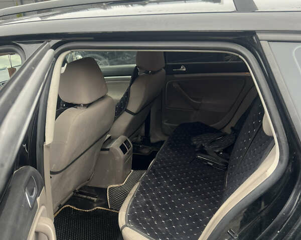 Чорний Фольксваген Гольф, об'ємом двигуна 1.6 л та пробігом 284 тис. км за 5900 $, фото 7 на Automoto.ua