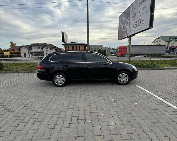 Черный Фольксваген Гольф, объемом двигателя 1.6 л и пробегом 233 тыс. км за 10000 $, фото 1 на Automoto.ua