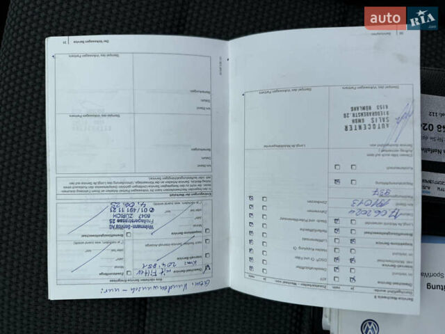 Черный Фольксваген Гольф, объемом двигателя 2 л и пробегом 200 тыс. км за 11900 $, фото 43 на Automoto.ua