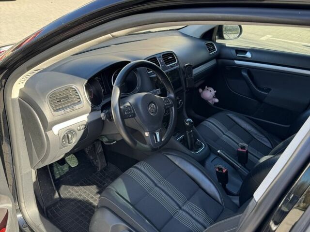 Черный Фольксваген Гольф, объемом двигателя 2 л и пробегом 226 тыс. км за 9500 $, фото 10 на Automoto.ua