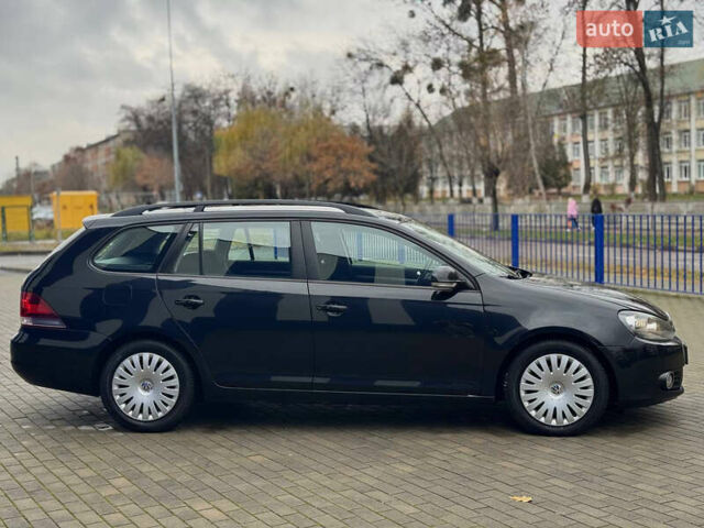 Черный Фольксваген Гольф, объемом двигателя 1.6 л и пробегом 325 тыс. км за 7300 $, фото 3 на Automoto.ua
