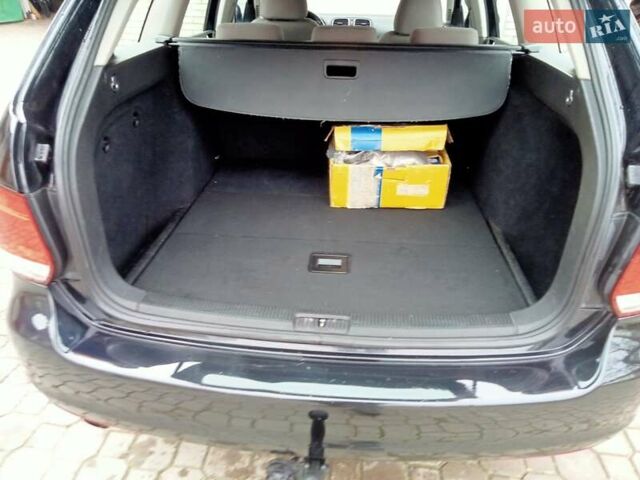 Черный Фольксваген Гольф, объемом двигателя 1.6 л и пробегом 232 тыс. км за 8450 $, фото 4 на Automoto.ua