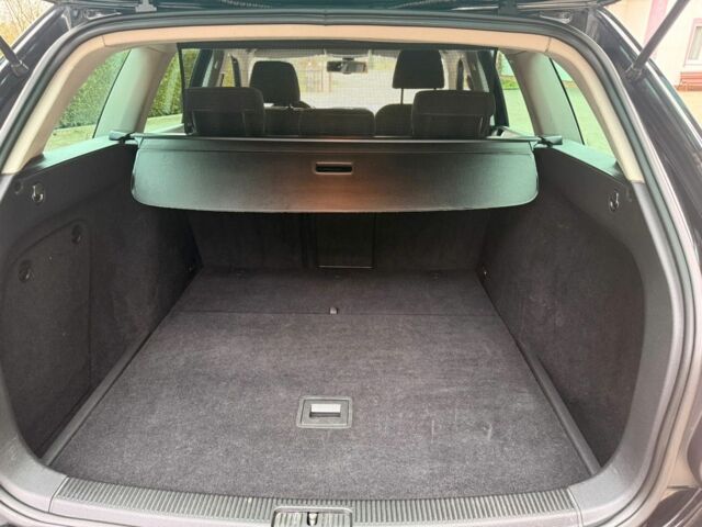 Черный Фольксваген Гольф, объемом двигателя 1.6 л и пробегом 102 тыс. км за 10450 $, фото 10 на Automoto.ua