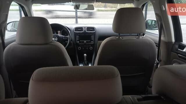 Чорний Фольксваген Гольф, об'ємом двигуна 1.39 л та пробігом 225 тис. км за 8500 $, фото 47 на Automoto.ua