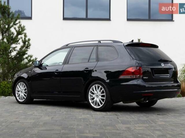 Черный Фольксваген Гольф, объемом двигателя 1.97 л и пробегом 256 тыс. км за 10900 $, фото 10 на Automoto.ua