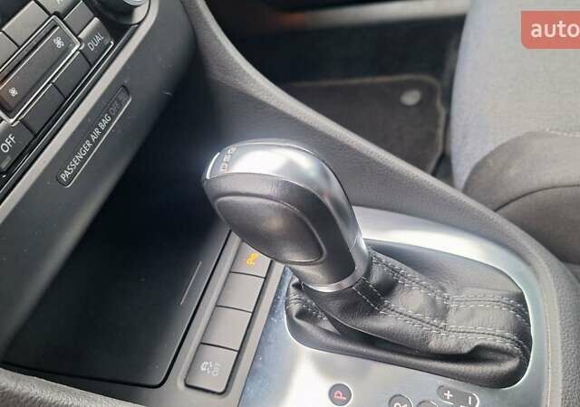 Черный Фольксваген Гольф, объемом двигателя 1.2 л и пробегом 209 тыс. км за 7650 $, фото 19 на Automoto.ua