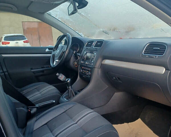 Чорний Фольксваген Гольф, об'ємом двигуна 0 л та пробігом 237 тис. км за 8600 $, фото 9 на Automoto.ua