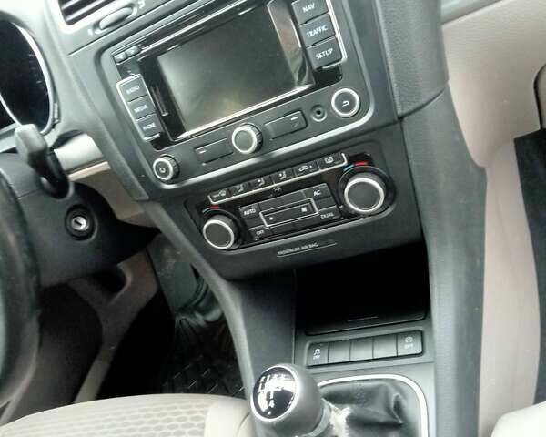 Черный Фольксваген Гольф, объемом двигателя 1.6 л и пробегом 232 тыс. км за 8450 $, фото 9 на Automoto.ua