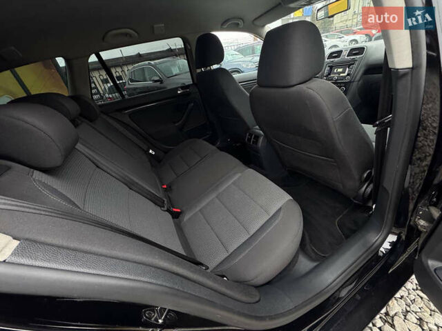 Черный Фольксваген Гольф, объемом двигателя 1.97 л и пробегом 233 тыс. км за 9500 $, фото 39 на Automoto.ua