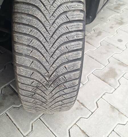 Черный Фольксваген Гольф, объемом двигателя 1.2 л и пробегом 209 тыс. км за 7650 $, фото 41 на Automoto.ua