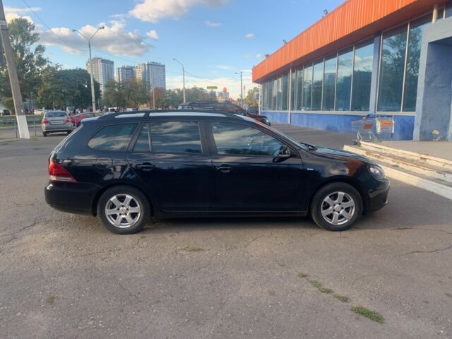 Черный Фольксваген Гольф, объемом двигателя 1.6 л и пробегом 220 тыс. км за 8300 $, фото 2 на Automoto.ua