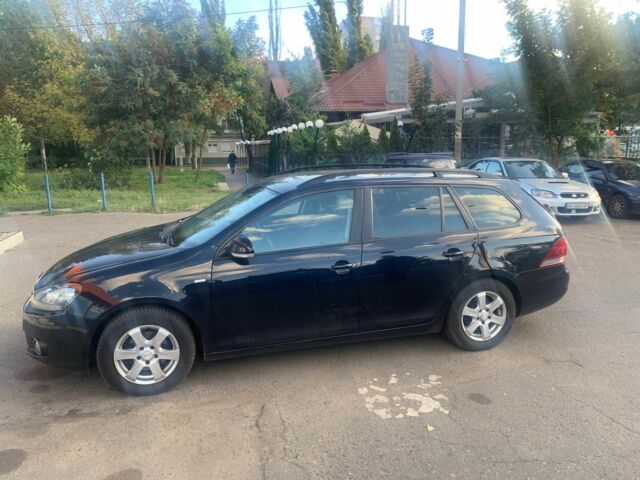 Черный Фольксваген Гольф, объемом двигателя 1.6 л и пробегом 220 тыс. км за 8300 $, фото 4 на Automoto.ua