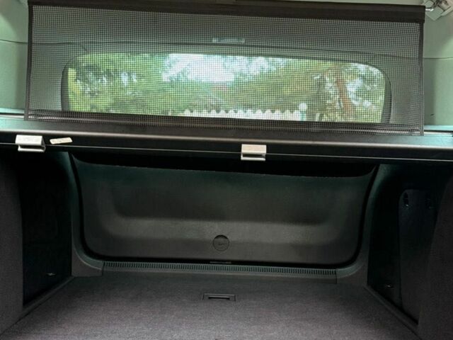 Черный Фольксваген Гольф, объемом двигателя 1.6 л и пробегом 102 тыс. км за 10450 $, фото 19 на Automoto.ua