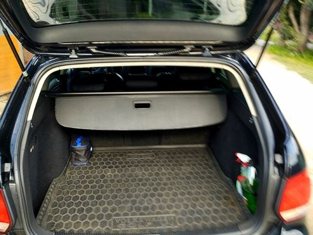 Чорний Фольксваген Гольф, об'ємом двигуна 1.6 л та пробігом 240 тис. км за 8300 $, фото 2 на Automoto.ua