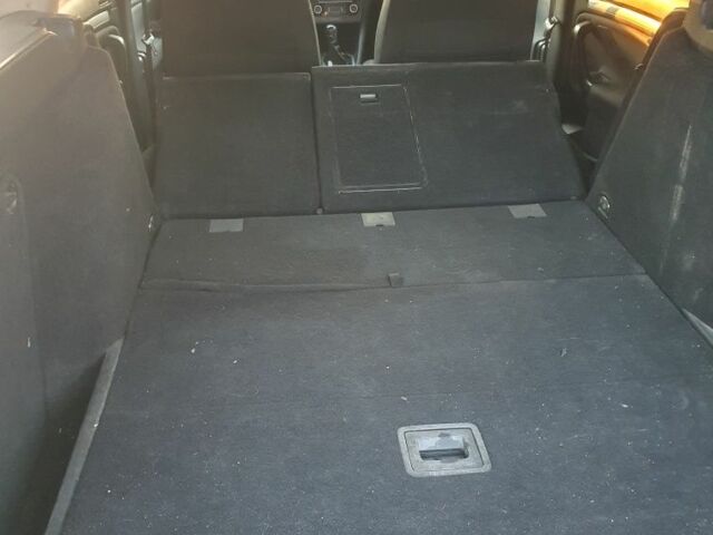 Черный Фольксваген Гольф, объемом двигателя 1 л и пробегом 260 тыс. км за 6900 $, фото 4 на Automoto.ua