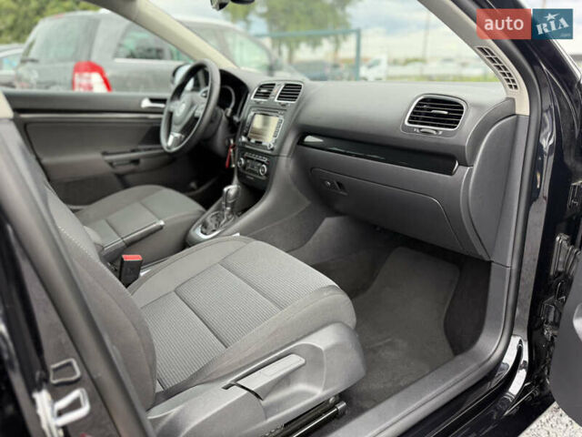 Черный Фольксваген Гольф, объемом двигателя 2 л и пробегом 200 тыс. км за 11900 $, фото 37 на Automoto.ua