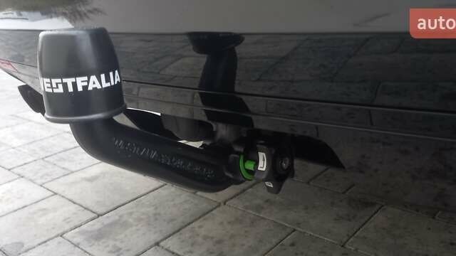 Чорний Фольксваген Гольф, об'ємом двигуна 1.39 л та пробігом 225 тис. км за 8500 $, фото 48 на Automoto.ua