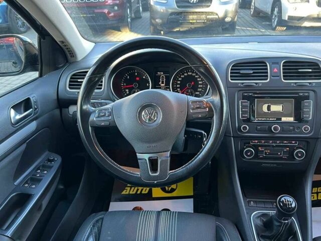 Черный Фольксваген Гольф, объемом двигателя 1.6 л и пробегом 250 тыс. км за 6000 $, фото 18 на Automoto.ua