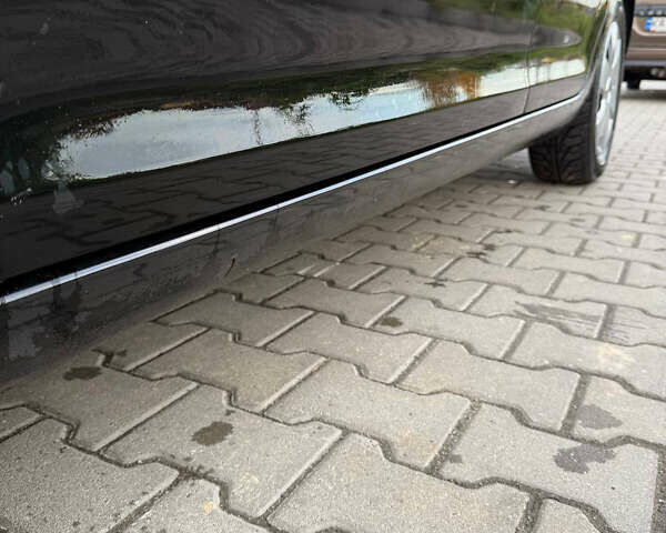 Черный Фольксваген Гольф, объемом двигателя 1.6 л и пробегом 233 тыс. км за 10000 $, фото 6 на Automoto.ua