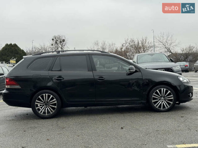 Черный Фольксваген Гольф, объемом двигателя 1.6 л и пробегом 284 тыс. км за 5900 $, фото 3 на Automoto.ua