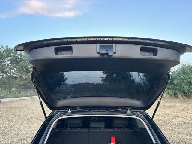 Черный Фольксваген Гольф, объемом двигателя 1.6 л и пробегом 245 тыс. км за 7900 $, фото 14 на Automoto.ua