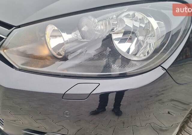 Черный Фольксваген Гольф, объемом двигателя 1.2 л и пробегом 209 тыс. км за 7650 $, фото 38 на Automoto.ua