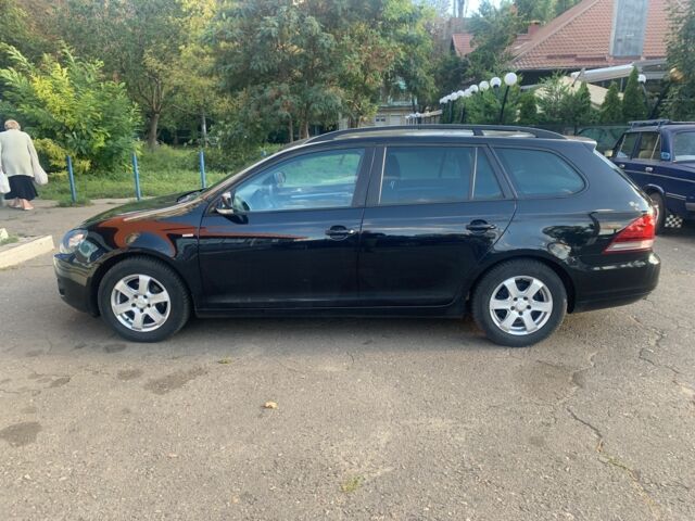 Черный Фольксваген Гольф, объемом двигателя 1.6 л и пробегом 220 тыс. км за 8300 $, фото 3 на Automoto.ua