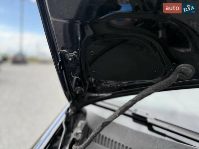Черный Фольксваген Гольф, объемом двигателя 2 л и пробегом 200 тыс. км за 11900 $, фото 52 на Automoto.ua
