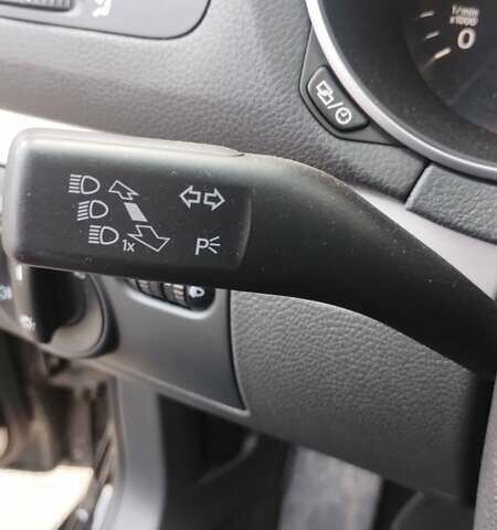 Черный Фольксваген Гольф, объемом двигателя 1.6 л и пробегом 237 тыс. км за 7900 $, фото 15 на Automoto.ua